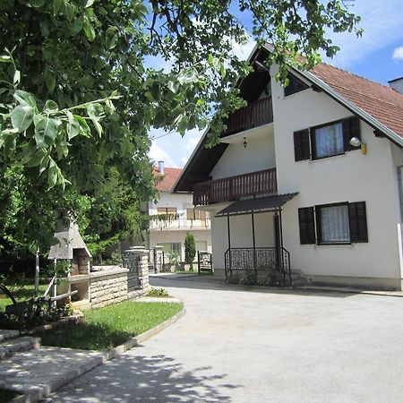 Guest House Sveti Marko Gacka Otočac Exteriör bild