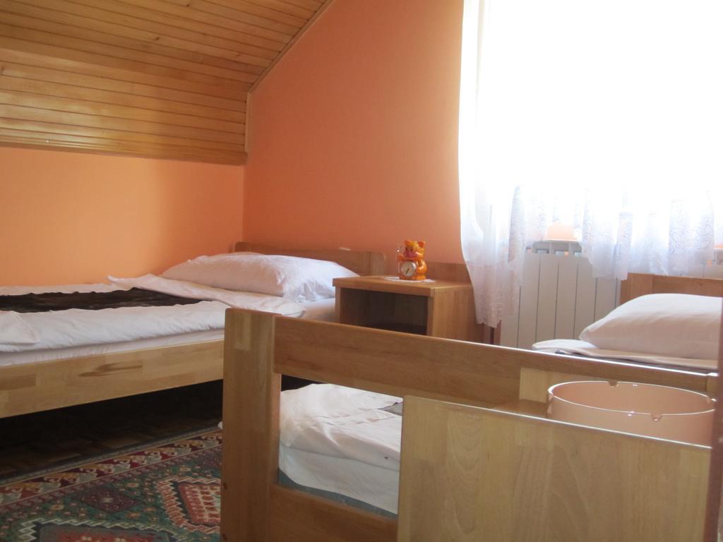 Guest House Sveti Marko Gacka Otočac Exteriör bild