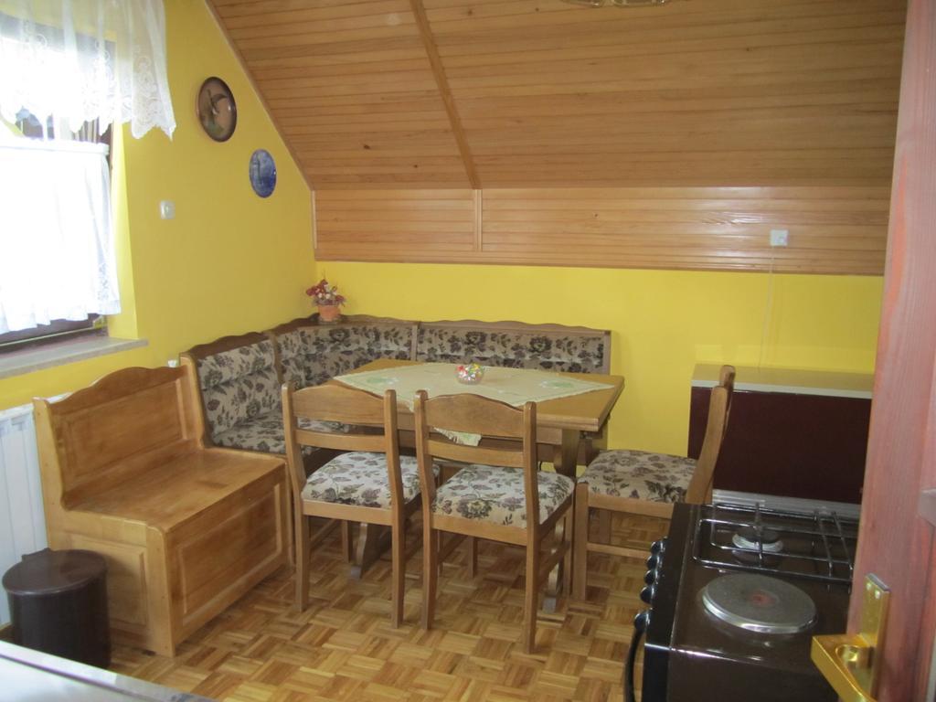 Guest House Sveti Marko Gacka Otočac Rum bild