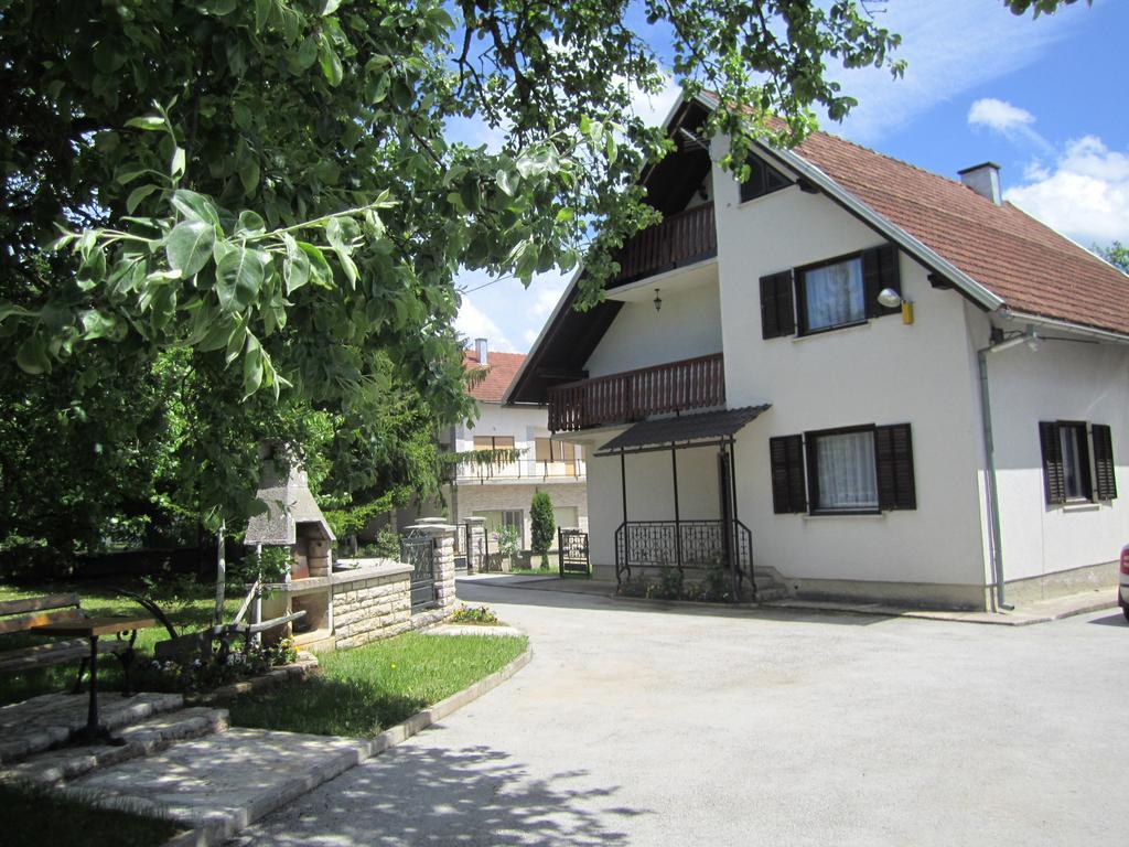 Guest House Sveti Marko Gacka Otočac Exteriör bild